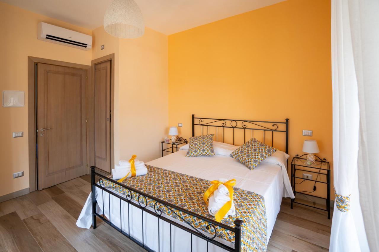 Bed and Breakfast ---5 Minutes From The Sea ---Panorama And A-C à Vietri Extérieur photo